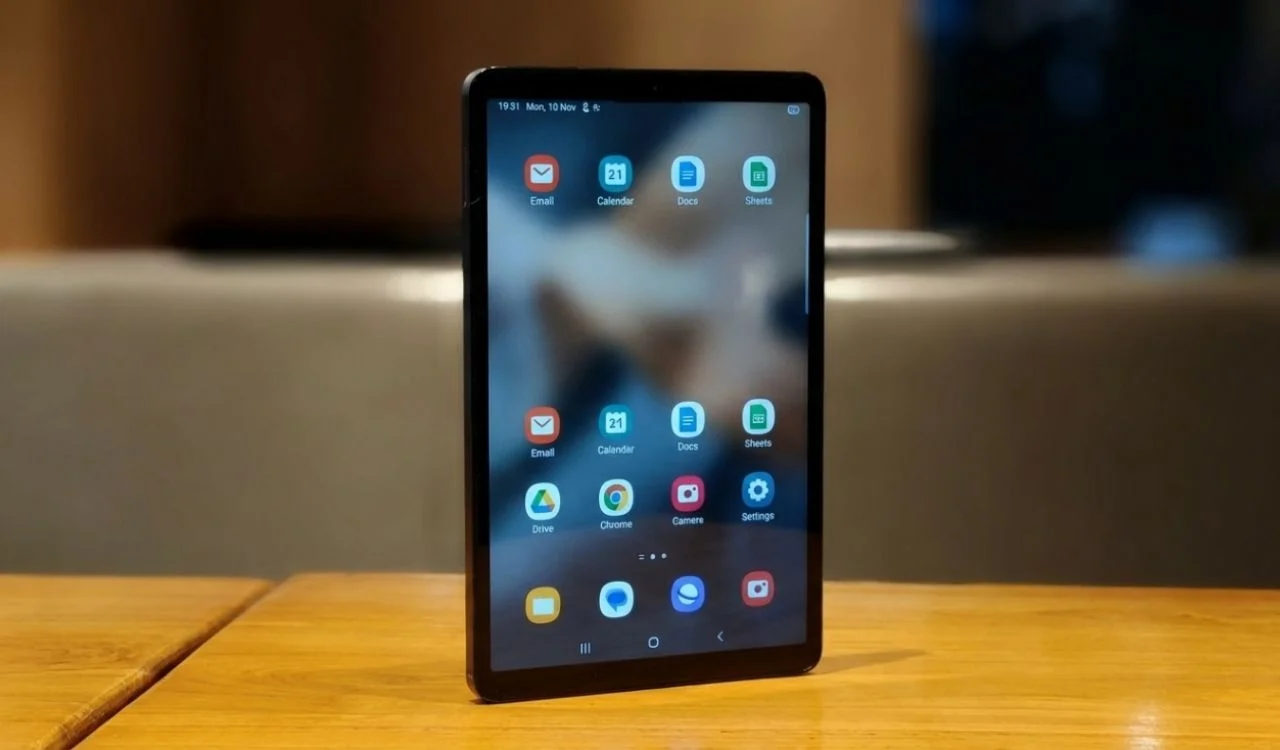 Galaxy Tab A11 aparece com oferta especial e parcelas abaixo de R$100