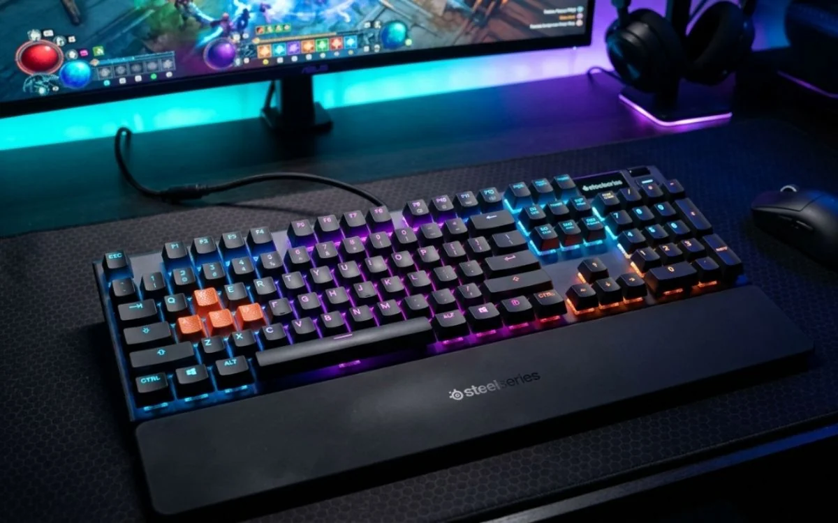 Melhor Teclado Gamer Mecânico Barato em 2026? Analisei 10 Modelos